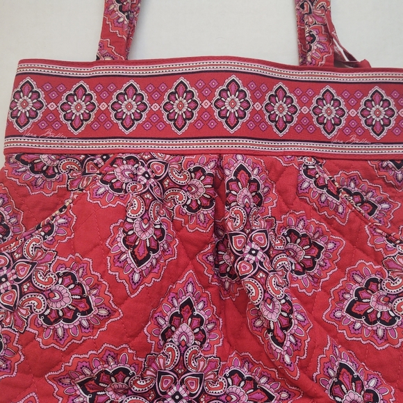 VERA BRADLEY Red Frankly Scarlet Shoulder Bag Purse Medium - Picture 4 of 16